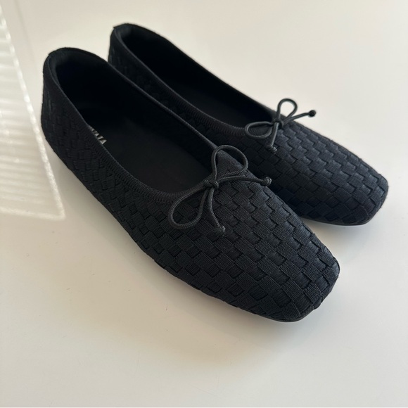 Vivaia Square Toe Miranda Black ballerina flats - Picture 2 of 10